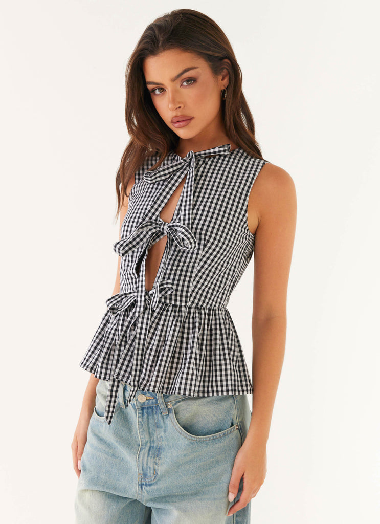 Wardrobe Club™ | Maya Tie Top - Black